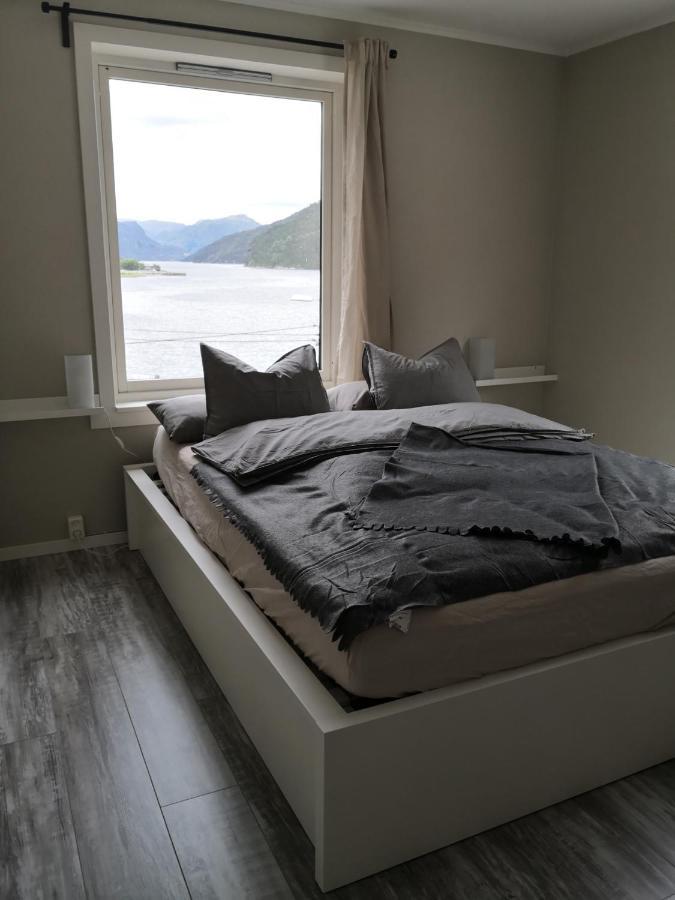 Old School Pa Eidslandet - Exclusive Apartment 외부 사진