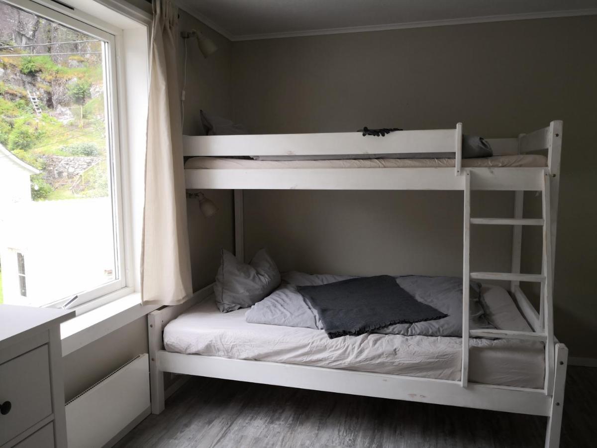 Old School Pa Eidslandet - Exclusive Apartment 외부 사진