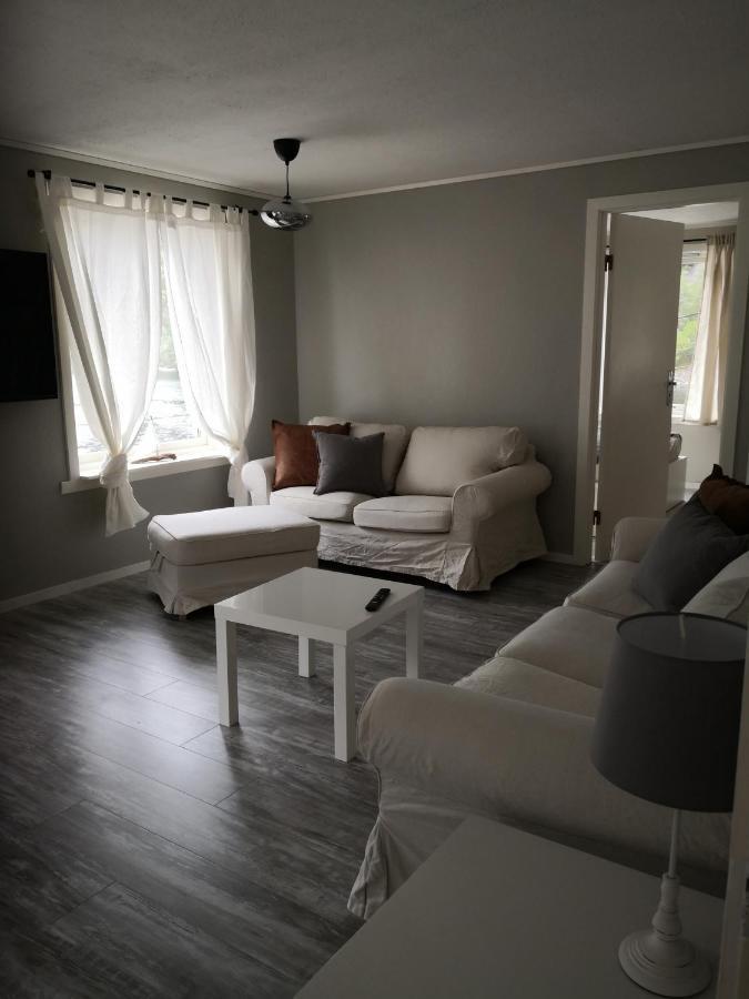 Old School Pa Eidslandet - Exclusive Apartment 외부 사진