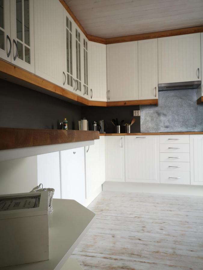 Old School Pa Eidslandet - Exclusive Apartment 외부 사진