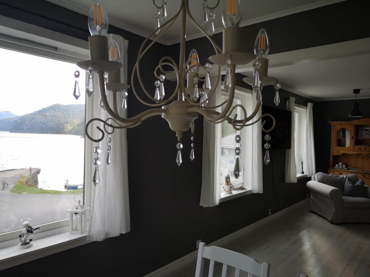 Old School Pa Eidslandet - Exclusive Apartment 외부 사진